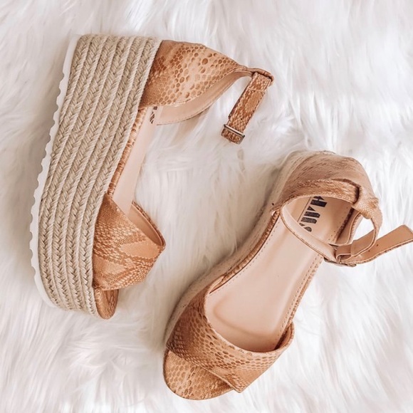 Nude Snake print Espadrille - Picture 3 of 7